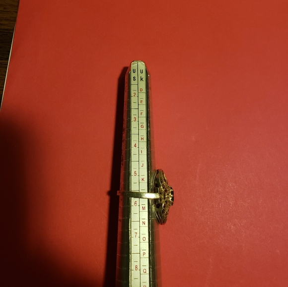 Vintage 925 Sterling Sliver Oval Emerald & Rhinestone Ring - Picture 6 of 6